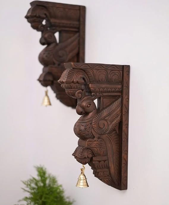 Wooden Hand Carved Wall Bracket, Parrot Wall Bracket