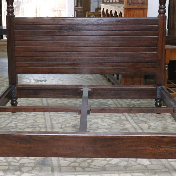 Traditional Southern Canopy Bed