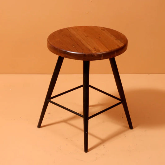 Rounded Stool with Cool Legs